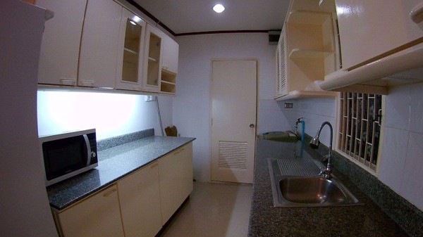 Picture of 1 bed Condo in Saranjai Mansion Khlongtoei Sub District C10020