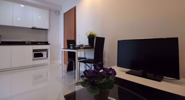 Picture of 1 bed Condo in The Bloom Sukhumvit 71 Phrakhanongnuea Sub District C10043