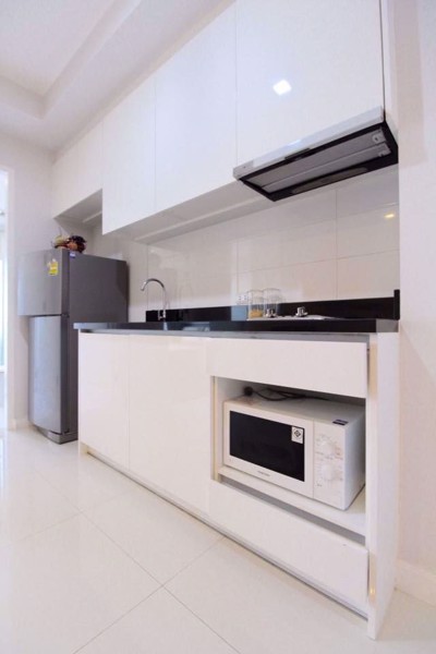 Picture of 1 bed Condo in The Bloom Sukhumvit 71 Phrakhanongnuea Sub District C10043