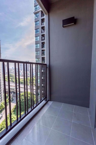 Picture of 1 bed Condo in The Base Park East Sukhumvit 77 Phrakhanongnuea Sub District C10094