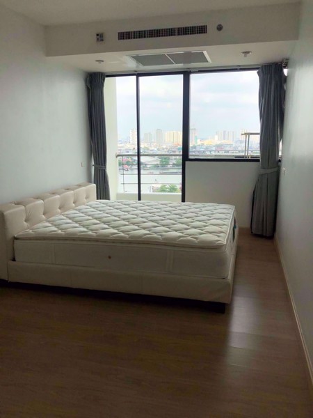 Picture of 1 bed Condo in Supalai Casa Riva Bangkholaem Sub District C10098