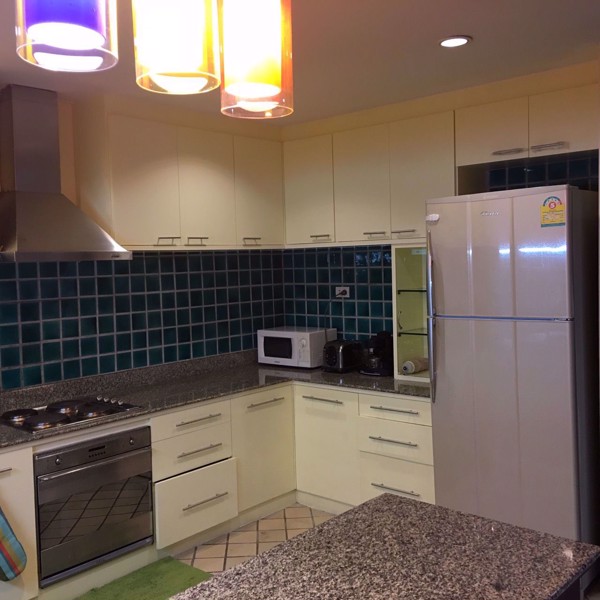 Picture of 2 bed Condo in Richmond Palace Khlong Tan Nuea Sub District C10107