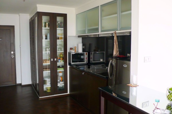 รูปภาพ 1 bed Condo in Silom Suite Silom Sub District C10113