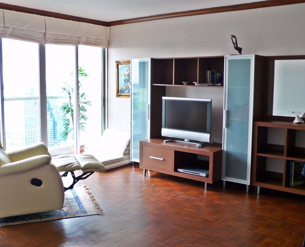 รูปภาพ Studio bed Condo in Silom Suite Silom Sub District C10115