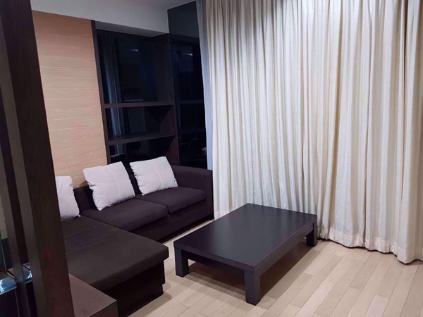 รูปภาพ 2 bed Condo in Siri at Sukhumvit Phra Khanong Sub District C10145