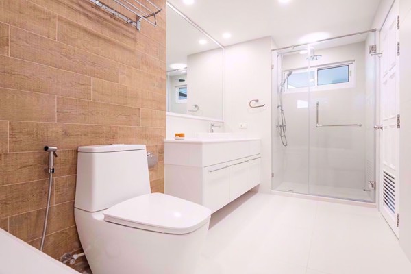 รูปภาพ 3 bed Condo in Fifty Fifth Tower Khlong Tan Nuea Sub District C10153