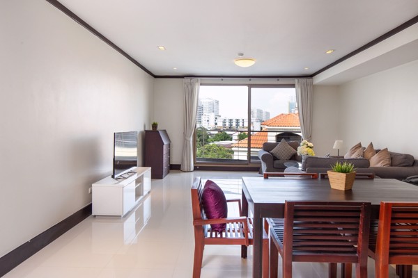 Picture of 2 bed Condo in PR Court Khlong Tan Nuea Sub District C10176