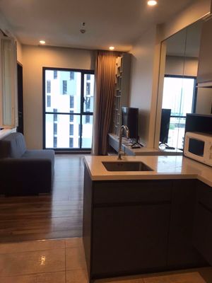 รูปภาพ 1 bed Condo in WYNE Sukhumvit Phra Khanong Sub District C10201