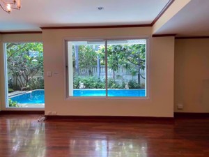 Picture of 6 bed House  Khlong Toei Nuea Sub District H05376