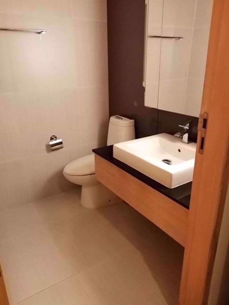 Picture of 1 bed Condo in SOCIO Ruamrudee Lumphini Sub District C10237