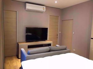 Picture of Studio bed Condo in Park Origin Phromphong Khlongtan Sub District C10245