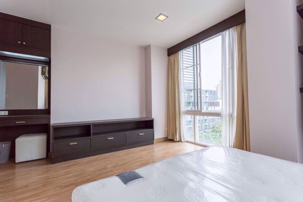 Picture of 2 bed Condo in The Alcove 49 Khlong Tan Nuea Sub District C10278