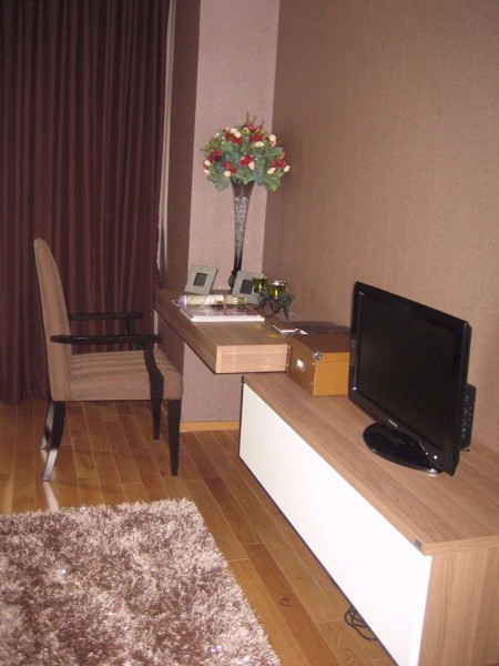 Picture of 1 bed Condo in The Emporio Place Khlongtan Sub District C10280