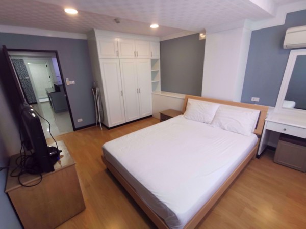 รูปภาพ 2 bed Condo in Supalai Place Condominium Khlong Tan Nuea Sub District C10285