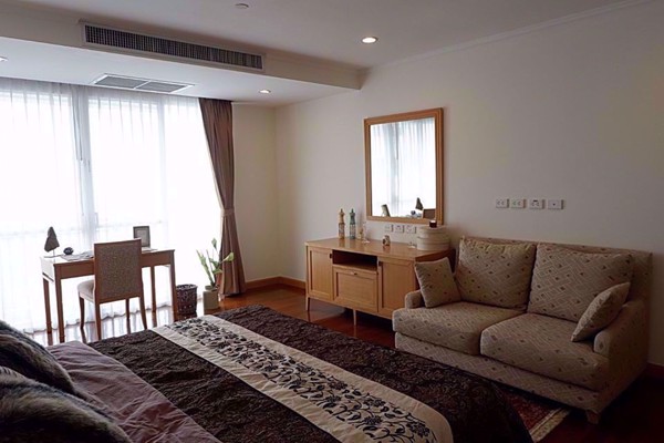 Picture of 3 bed Condo in GM Height Khlongtoei Sub District C10327