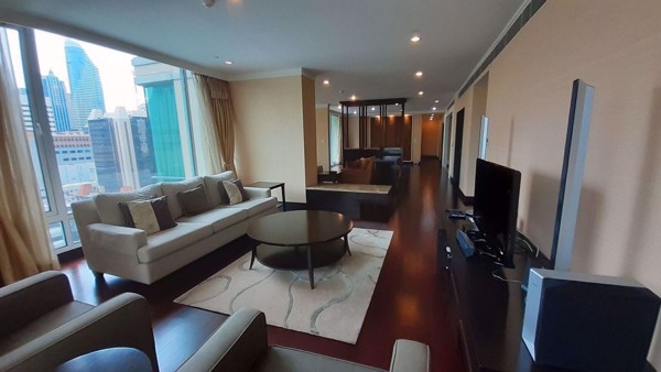 รูปภาพ 4 bed Condo in The Park Chidlom Lumphini Sub District C10345