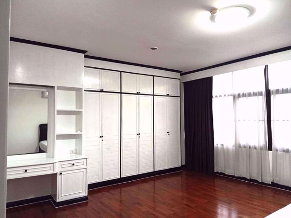 รูปภาพ 2 bed Condo in The Waterford Park Sukhumvit 53 Khlong Tan Nuea Sub District C10363