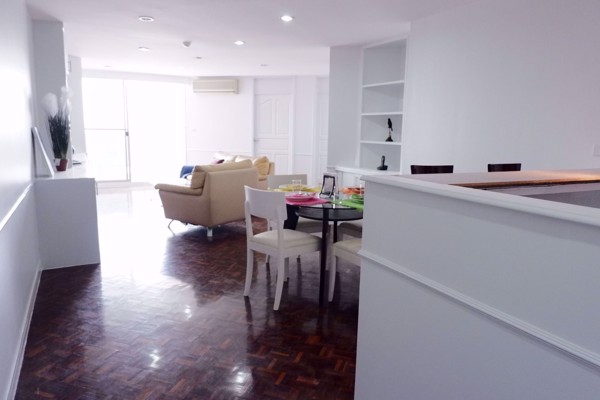 Picture of 2 bed Condo in Tai Ping Towers Khlong Tan Nuea Sub District C10373