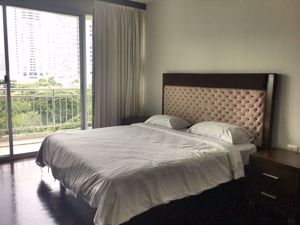 Picture of 1 bed Condo in Baan Thirapa Thungmahamek Sub District C10394