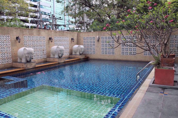 รูปภาพ 2 ห้องนอน Condo ในโครงการ Baan Thirapa Thungmahamek Sub District C10397