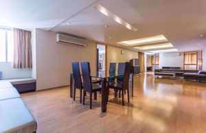 รูปภาพ 3 bed Condo in Tai Ping Towers Khlong Tan Nuea Sub District C10398