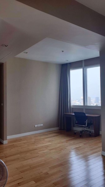 รูปภาพ 2 bed Condo in Millennium Residence Khlongtoei Sub District C10400