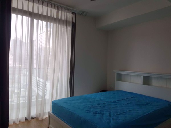 Picture of 2 bed Condo in Siamese Surawong Si Phraya Sub District C10402