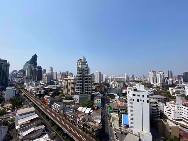 รูปภาพ 1 bed Condo in BEATNIQ Sukhumvit 32 Khlongtan Sub District C10411