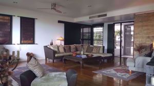 รูปภาพ 3 bed Condo in The Lanai Sathorn Chong Nonsi Sub District C10445