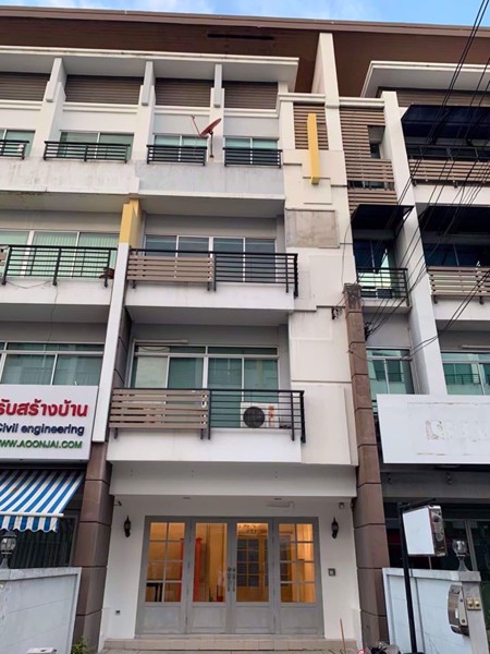 รูปภาพ 2 bed House in Biztown Ladprao  Khlongchaokhunsing Sub District H05385