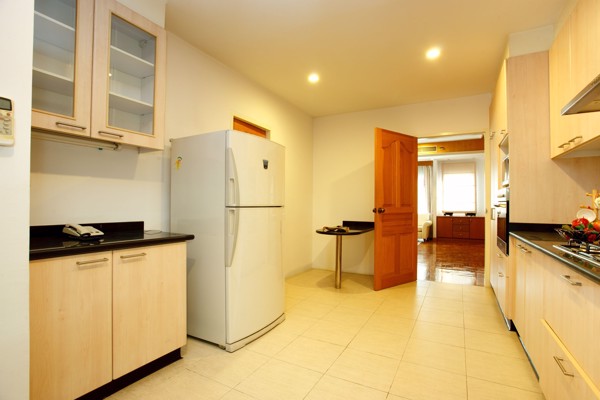 Picture of 2 bed Condo in Chaidee Mansion Khlong Toei Nuea Sub District C10453