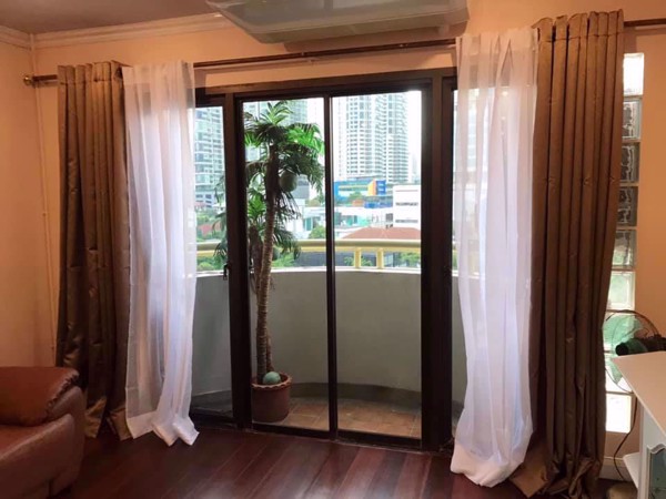 Picture of 1 bed Condo in Aree Place Sukhumvit 26 Khlongtan Sub District C10496