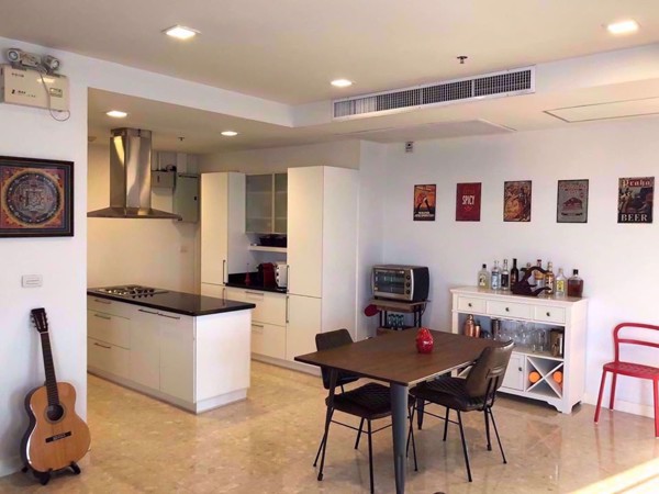 รูปภาพ 3 bed Condo in Nusasiri Grand Phra Khanong Sub District C10504