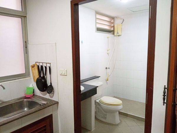 Picture of Studio bed Condo in Hydon Apartment Khlongtoei Sub District C10530