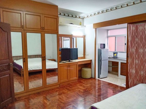 Picture of Studio bed Condo in Hydon Apartment Khlongtoei Sub District C10530