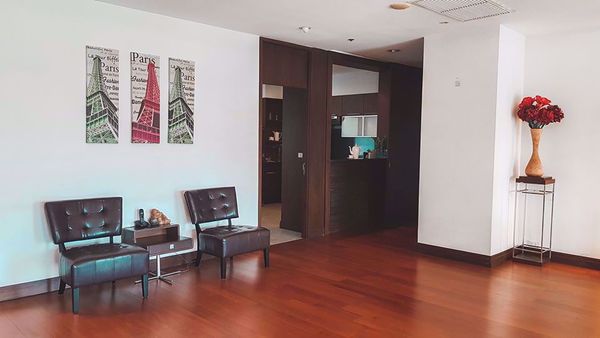 Picture of 4 bed Condo in Royal Residence Park Lumphini Sub District C10543