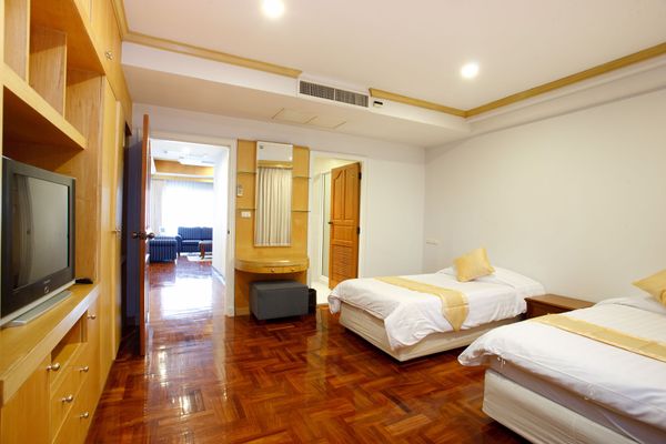 Picture of 3 bed Condo in Chaidee Mansion Khlong Toei Nuea Sub District C10546