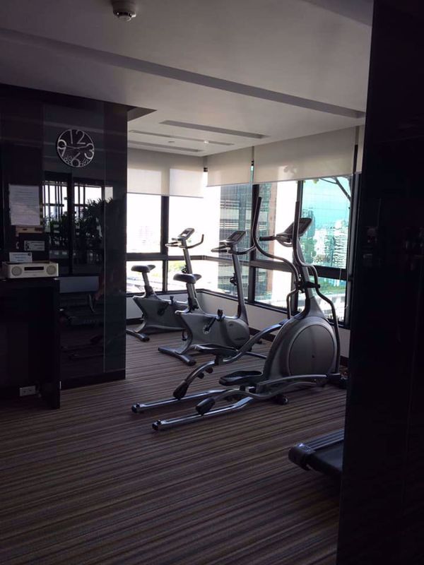 รูปภาพ 1 bed Condo in The Vertical Aree Samsennai Sub District C10559