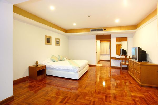 Picture of 2 bed Condo in Chaidee Mansion Khlong Toei Nuea Sub District C10579