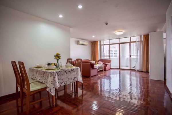 รูปภาพ 2 bed Condo in The Waterford Park Sukhumvit 53 Khlong Tan Nuea Sub District C10611