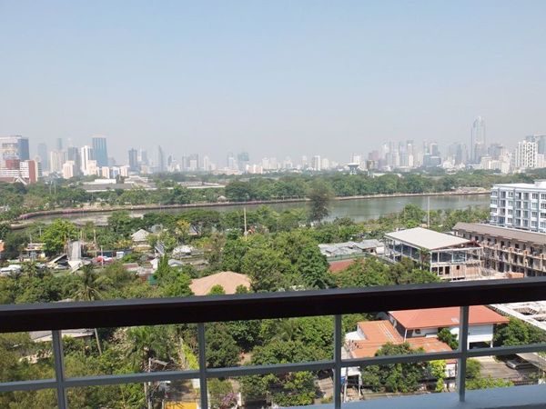 Picture of 1 bed Condo in P.W.T. Mansion Khlongtoei Sub District C10653