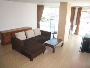 Picture of 2 bed Condo in P.W.T. Mansion Khlongtoei Sub District C10656