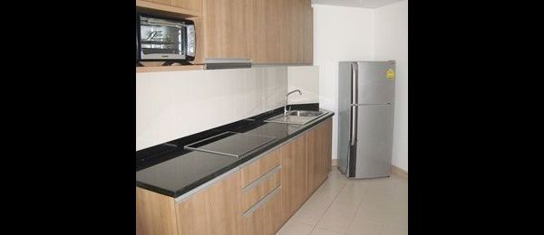 รูปภาพ 2 bed Condo in P.W.T. Mansion Khlongtoei Sub District C10657