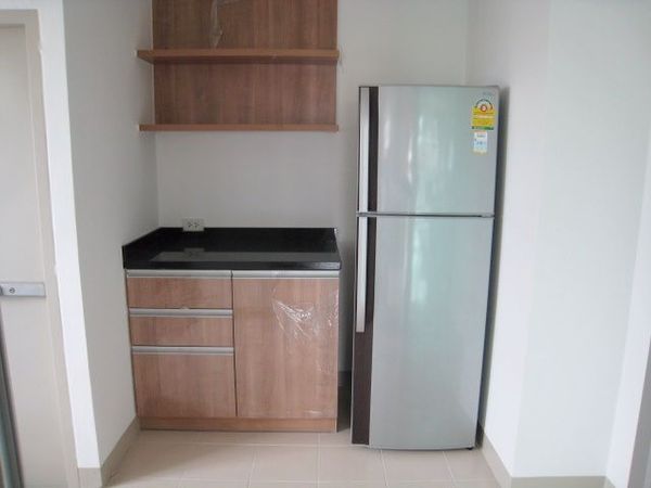 รูปภาพ 3 bed Condo in P.W.T. Mansion Khlongtoei Sub District C10661