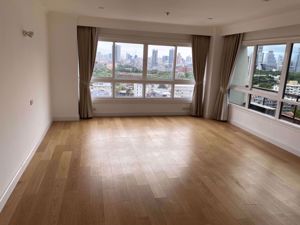 Picture of 3 bed Duplex in Baan Ploenchit Lumphini Sub District D10667