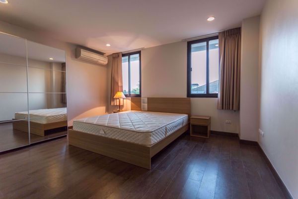 Picture of 3 bed Condo in Vanida Apartment Ekkamai Khlong Tan Nuea Sub District C10706