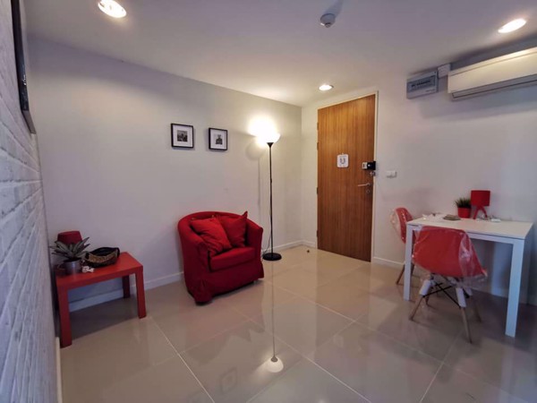 รูปภาพ 1 bed Condo in Zenith Place Sukhumvit 42 Phra Khanong Sub District C10732