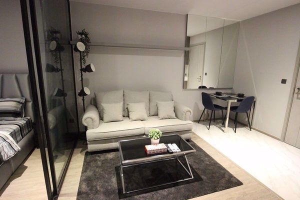 รูปภาพ 1 bed Condo in RHYTHM Ekkamai Khlong Tan Nuea Sub District C10734