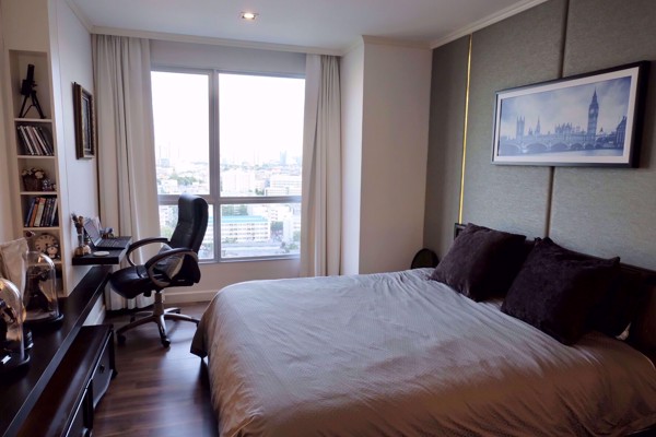 รูปภาพ 1 bed Condo in The Room Sathorn-Taksin Bukkhalo Sub District C10744