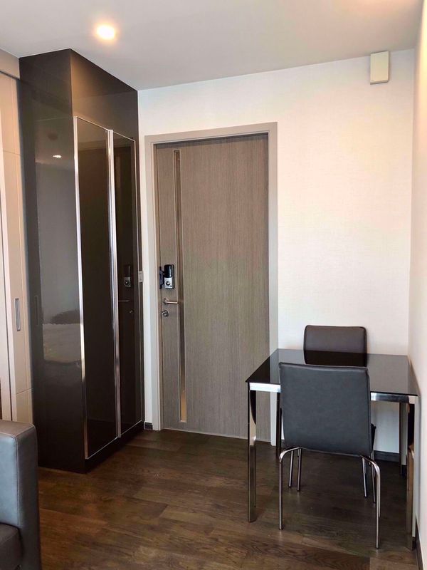 Picture of 1 bed Condo in Ideo Q Siam - Ratchathewi Thanonphayathai Sub District C10763